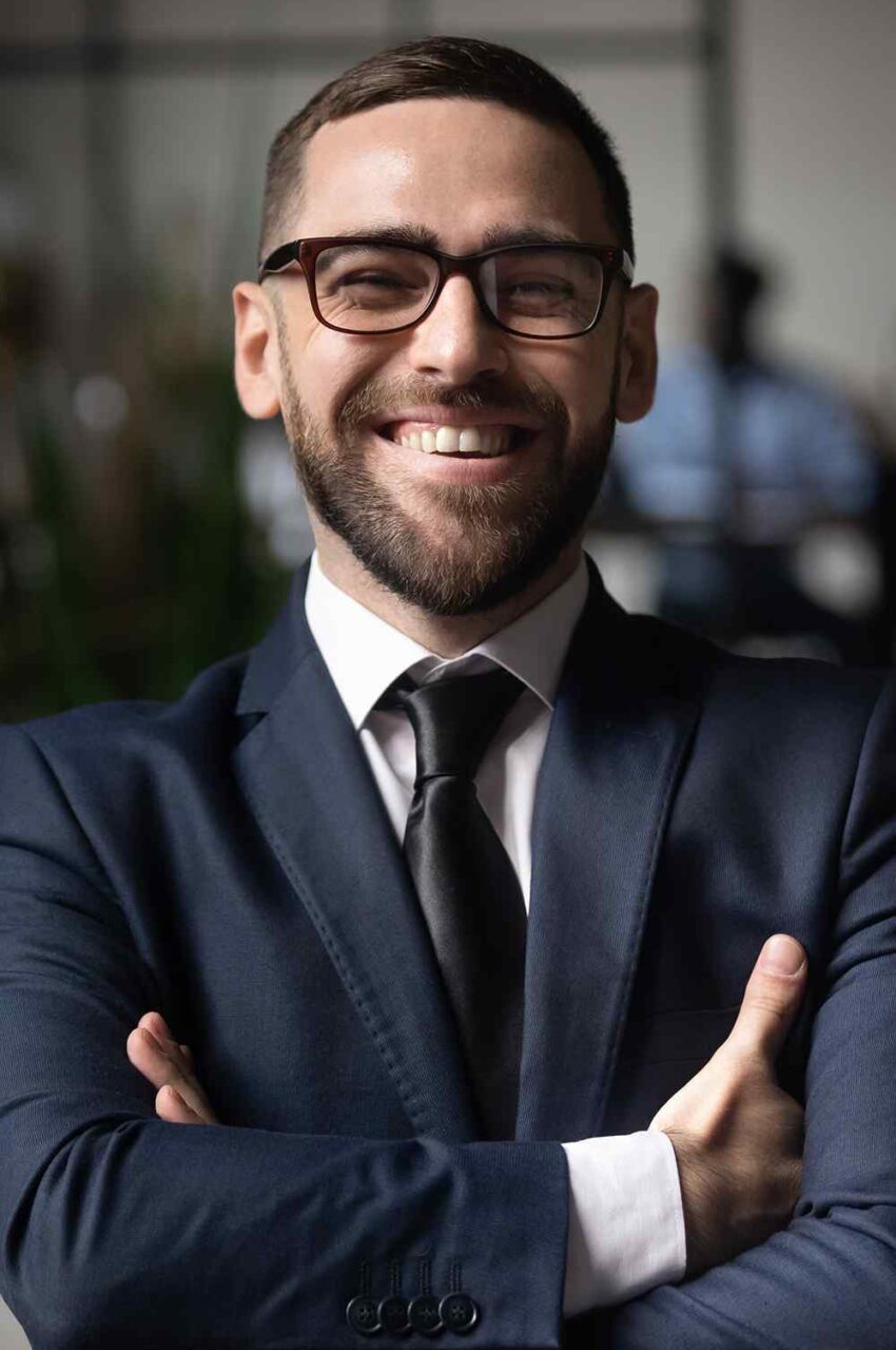 https://dev.cyberlocke.com/wp-content/uploads/2020/08/team_05-850x1280.jpg